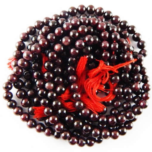 Garnet  8mm round