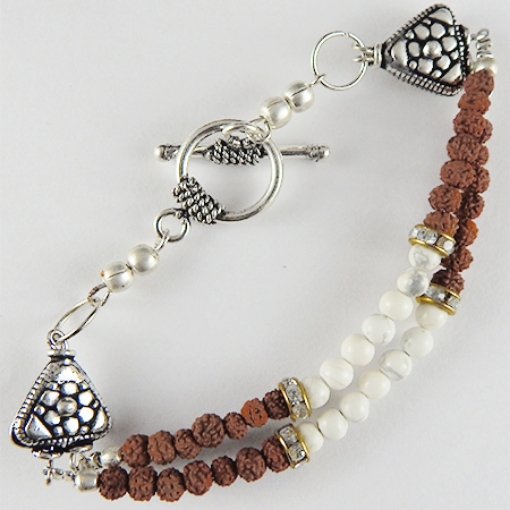 Howlite & Rudraksha Beads Bracelet