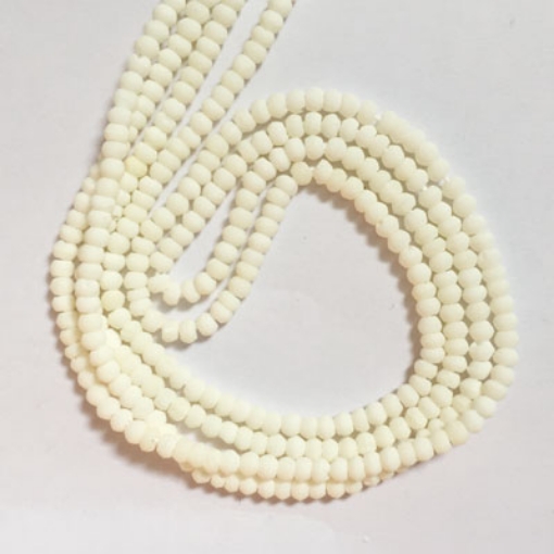 Picture of 3mm Round Bone Beads