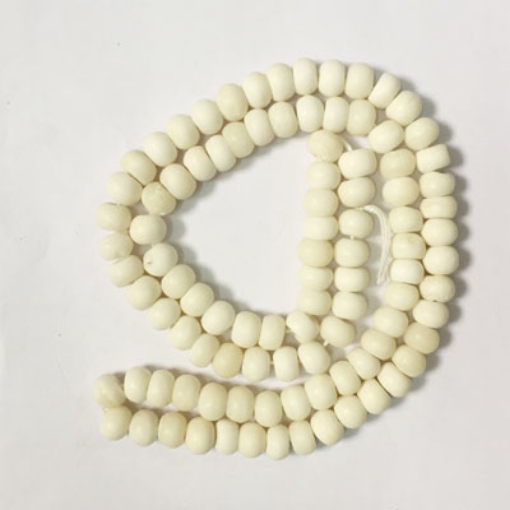 Picture of 8mm Round Bone Beads