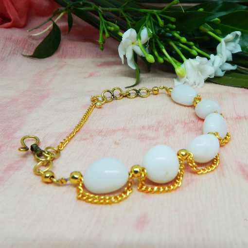 Picture of Gemstone White Agate Bracelet